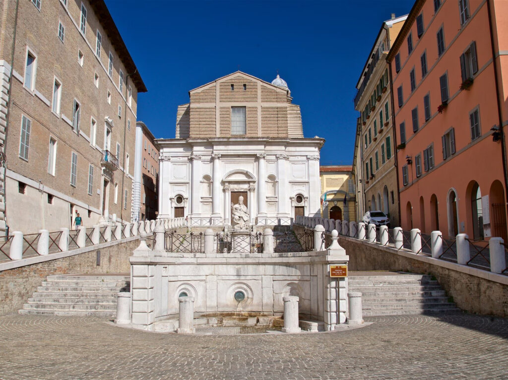 Piazza del Plebiscito Ancona